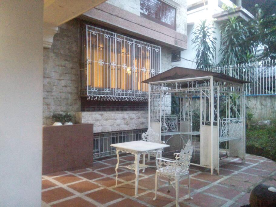 Big House In Quezon City Μανίλα Εξωτερικό φωτογραφία