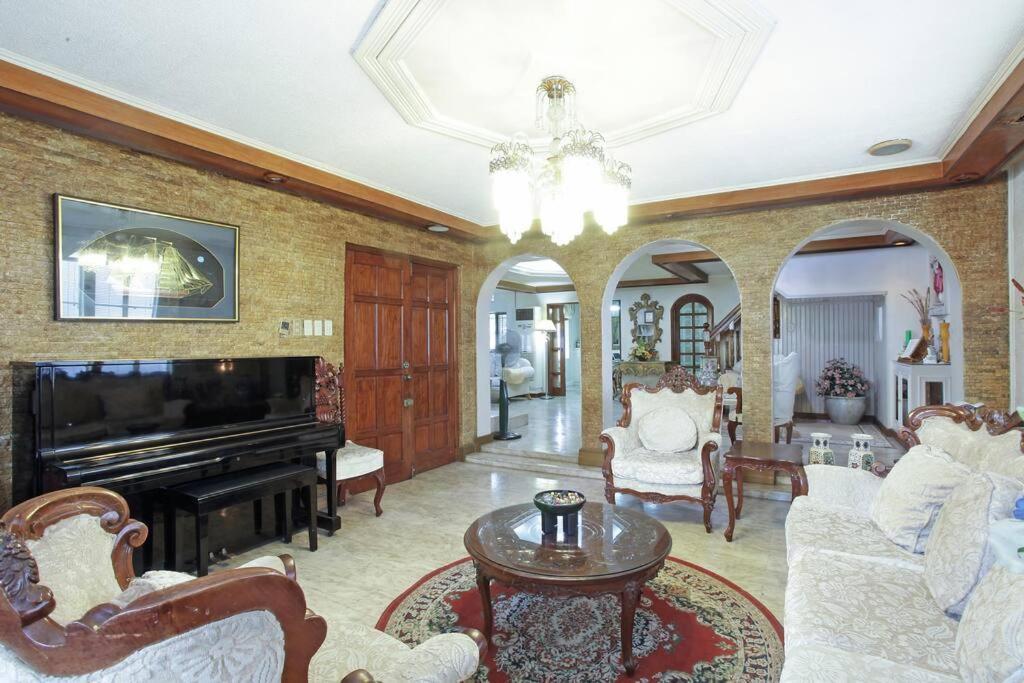 Big House In Quezon City Μανίλα Εξωτερικό φωτογραφία
