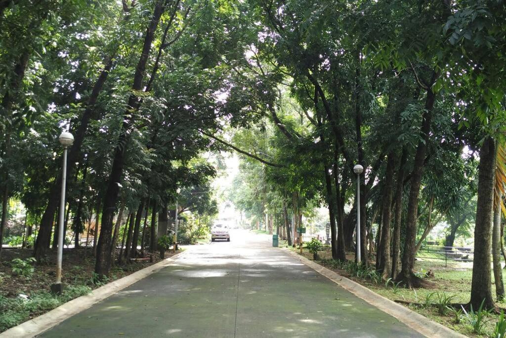 Big House In Quezon City Μανίλα Εξωτερικό φωτογραφία