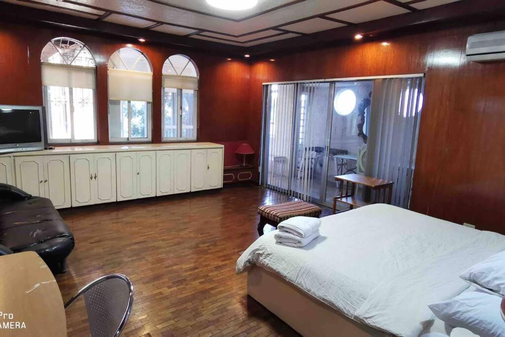 Big House In Quezon City Μανίλα Εξωτερικό φωτογραφία